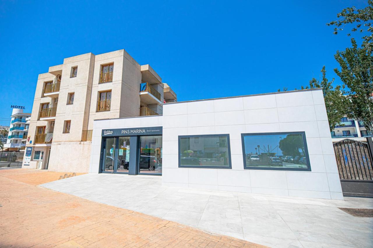 Rentalmar Pins Marina كامبريلس المظهر الخارجي الصورة